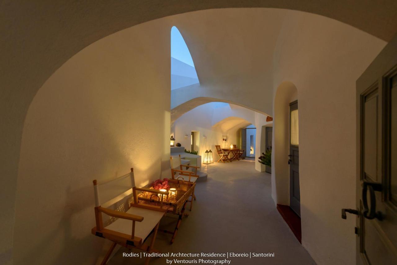 Rodies Traditional House Emporio  外观 照片